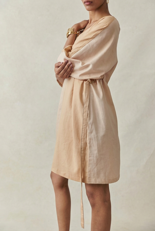 Color:Blush Apricot